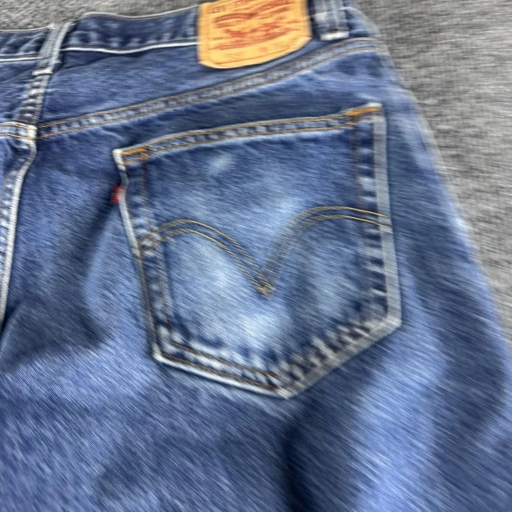 Levis‎ 505 Jeans Mens 35x32 Blue Regular Straight Medium Wash Denim Pants
